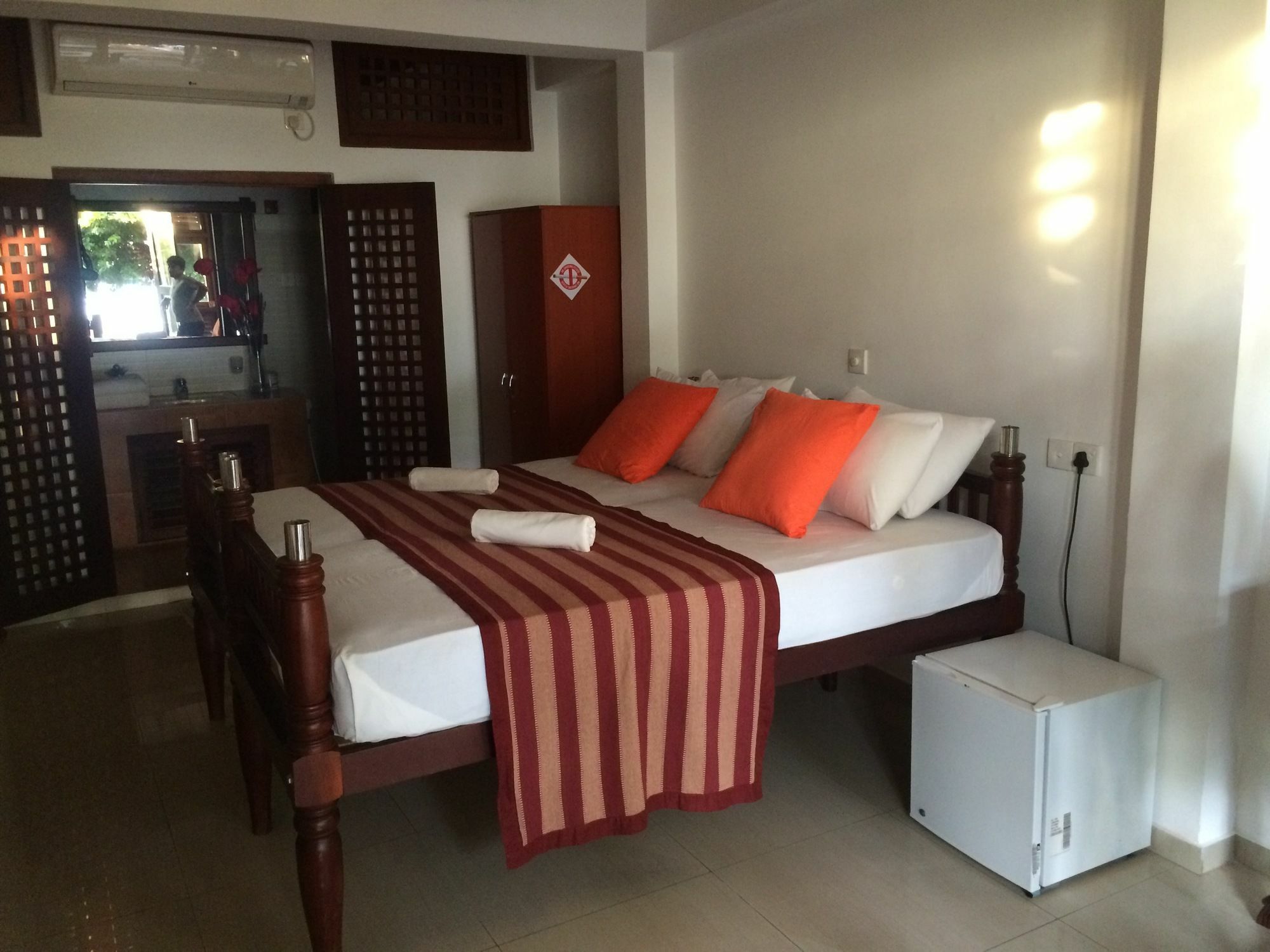 Beach Castle Unawatuna Exterior foto