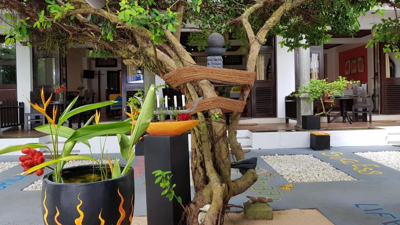 Beach Castle Unawatuna Exterior foto