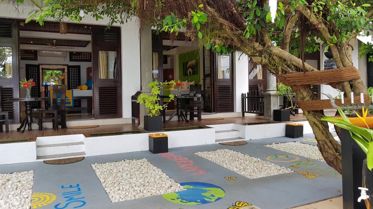 Beach Castle Unawatuna Exterior foto