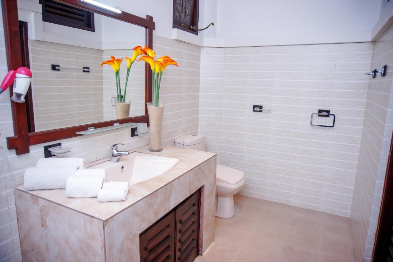 Beach Castle Unawatuna Exterior foto
